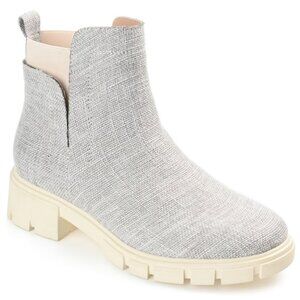 Journee Collection Womens Jeeva Inside Zip Block Heel Booties